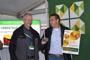 Vredo Dodewaard BV won met de DDS-zaaimethode (Dual Dosage/Depth system) het Gouden Klavertje Vier innovatieprijs. 
