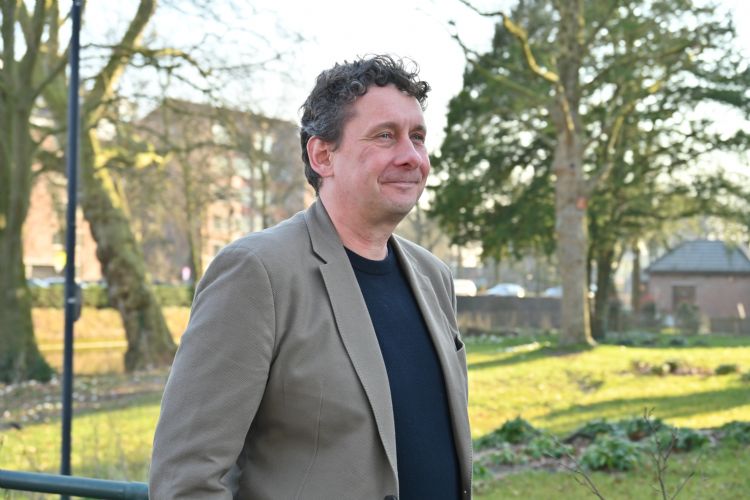 Cecil Konijnendijk, bedenker van het 3-30-300-principe Cecil Konijnendijk, bedenker van het 3-30-300-principe