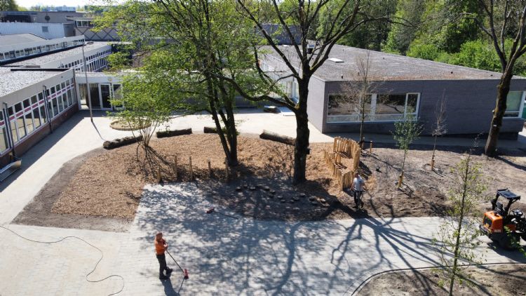 Speelplaats Mytylschool in Tilburg Speelplaats Mytylschool in Tilburg