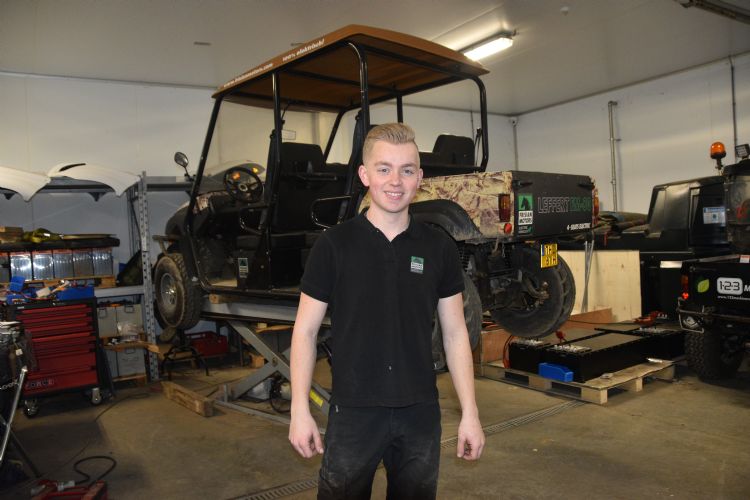 Focussering: vaste taken voor medewerkers op specifiek daarvoor ingerichte locaties Focussering: vaste taken voor medewerkers op specifiek daarvoor ingerichte locaties