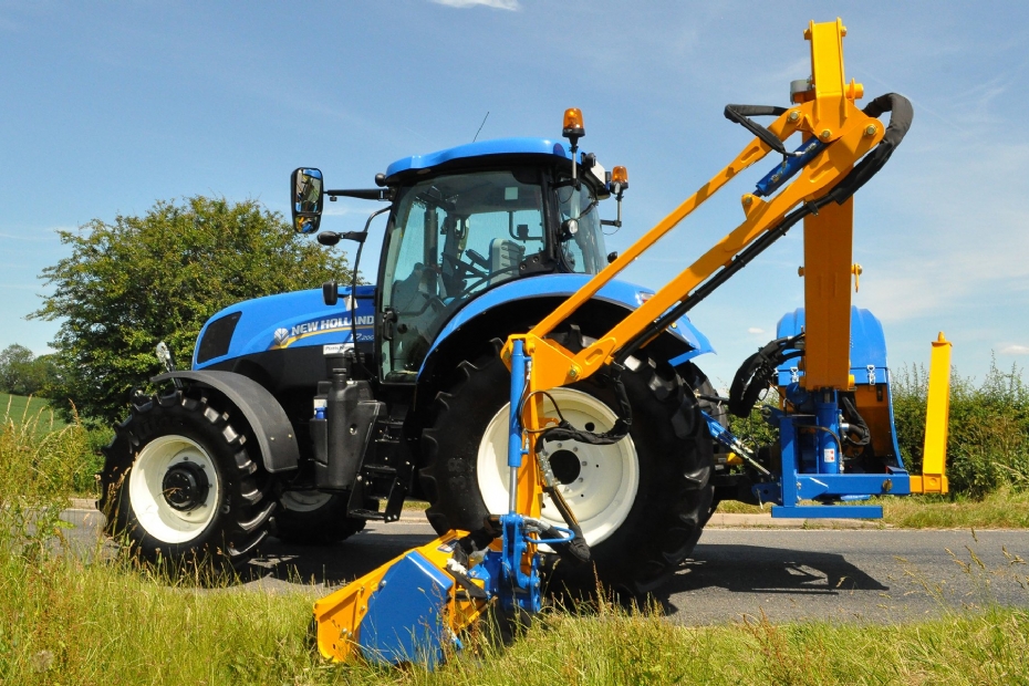 De arm van de Bomford is snel op en af te bouwen van de trekker (foto: GTJ Trading) De arm van de Bomford is snel op en af te bouwen van de trekker (foto: GTJ Trading)