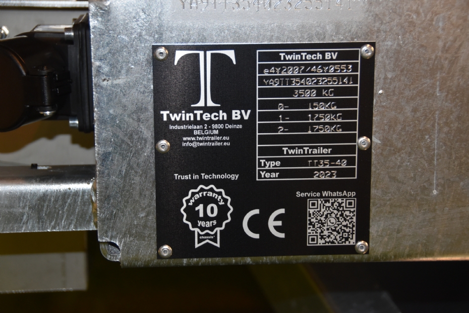 Het typeplaatje met Q&R-code is voor elke TwinTrailer uniek en speelt een rol bij de aftersales