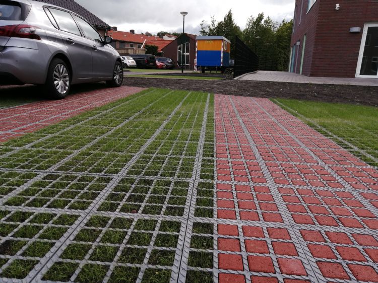 Ook de bewoners zijn positief verrast over het groene effect. Ook de bewoners zijn positief verrast over het groene effect.