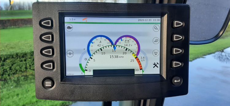 Er is een uitgebreide en duidelijke bedieningshandleiding voor deze functionele display. Er is een uitgebreide en duidelijke bedieningshandleiding voor deze functionele display.