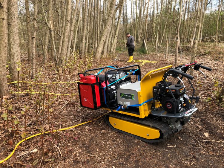 Rootwave Machine Rootwave Pro jaagt 5000 volt door de stengel