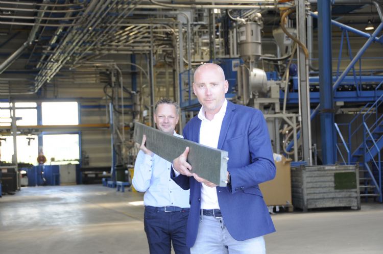 Stefan Hofman van Lankhorst Recycling Products (links) en William van Diemen van W&H Sports (rechts) Stefan Hofman van Lankhorst Recycling Products (links) en William van Diemen van W&H Sports (rechts)