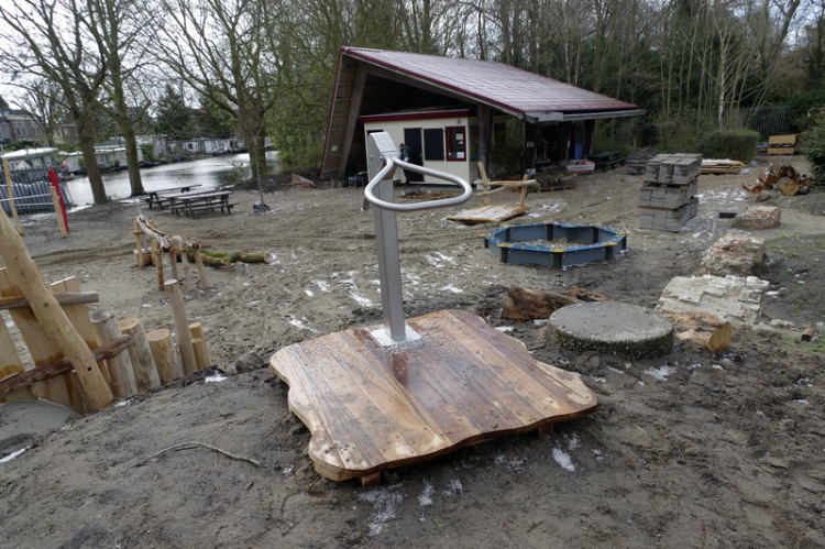 Totstandkoming natuurspeeltuin Lakenpark Totstandkoming natuurspeeltuin Lakenpark