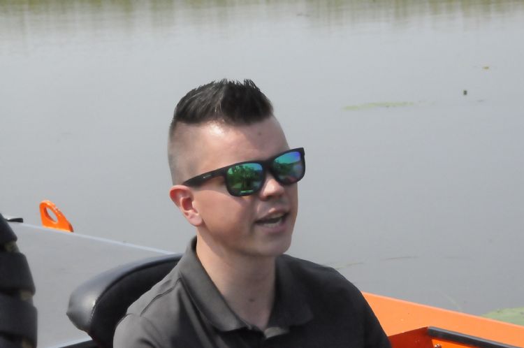 Jèthro Zwets, Conver Jèthro Zwets, Conver