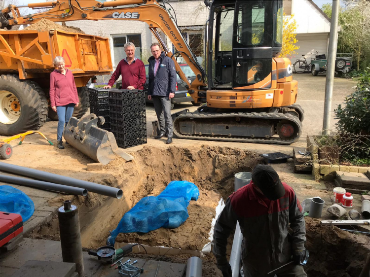 Joke Mossink, Arjan van Minderhout en David van Raalten.