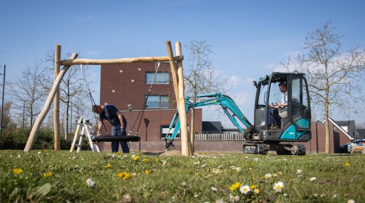 De mannen van Boerplay werken met inachtneming van de RIVM-maatregelen gewoon door