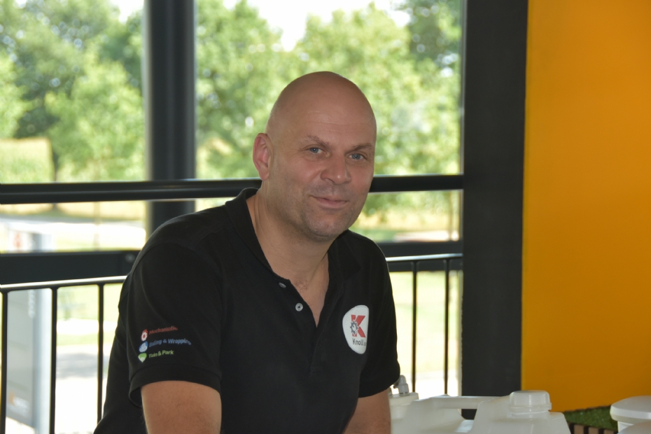 Balder noemt het monteursvak dankzij de automatisering uitdagend en interessant.