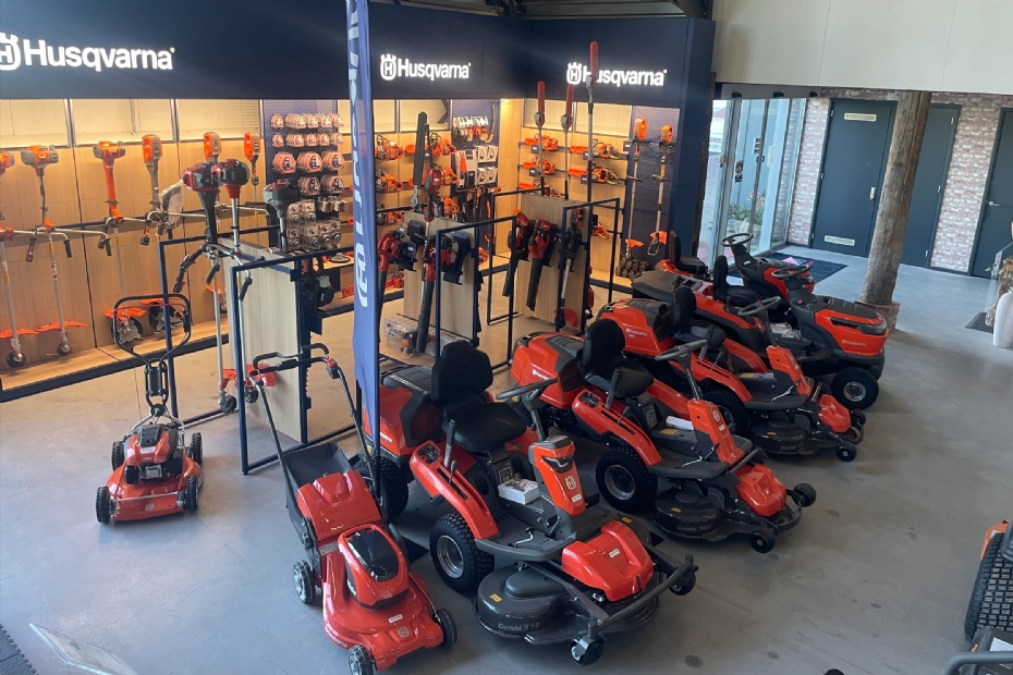 Het dealerschap van Husqvarna werd overgenomen van Ton Medendorp Het dealerschap van Husqvarna werd overgenomen van Ton Medendorp