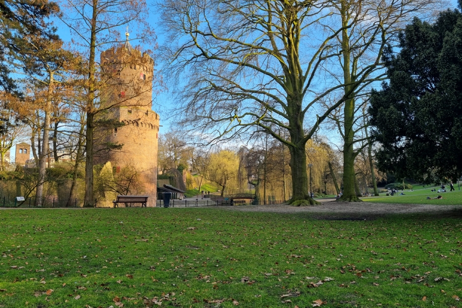 Het Kronenburgerpark in Nijmegen, beeld ter illustratie