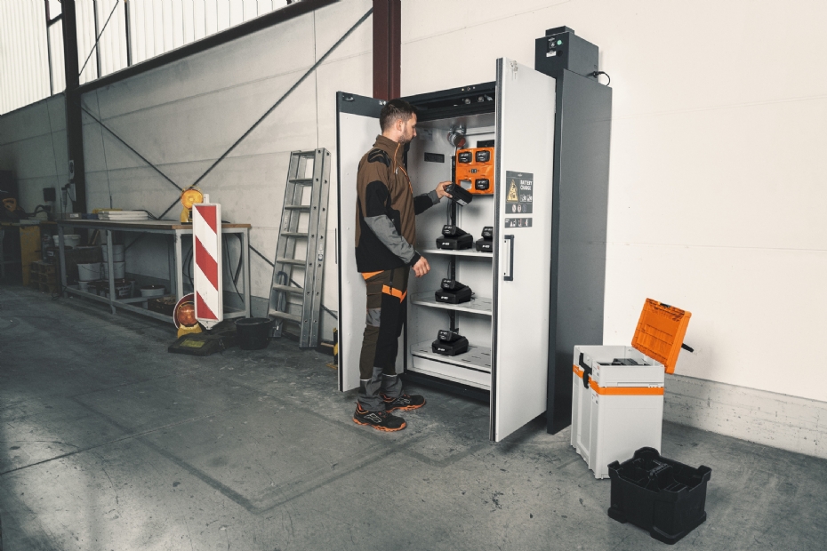 Deze innovatieve accu-laadkast is het resultaat van een samenwerking tussen STIHL en Asecos