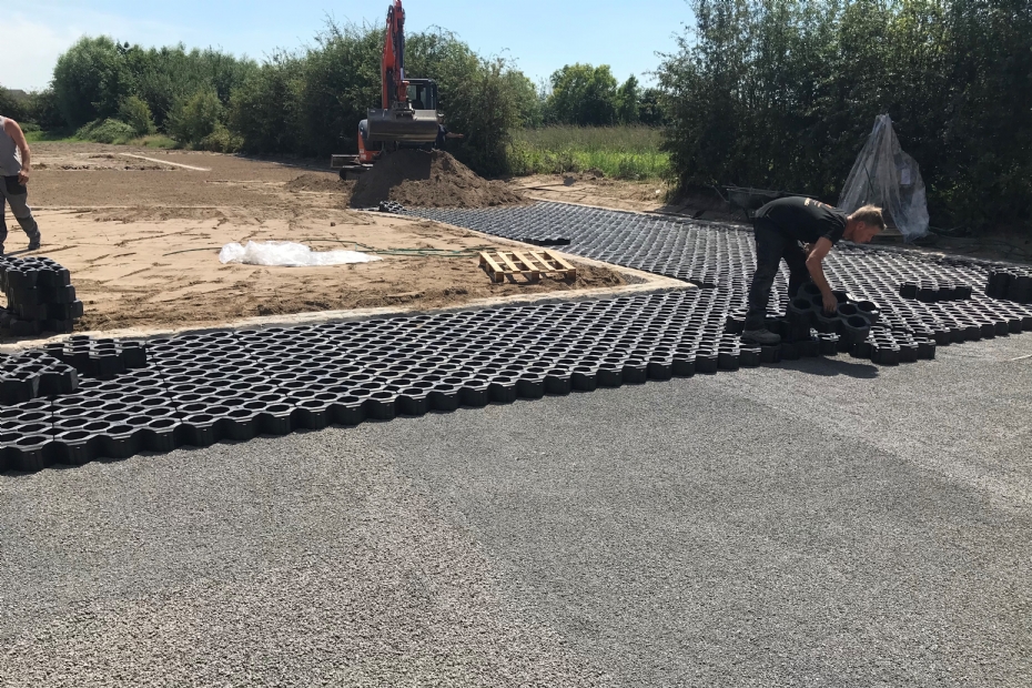 Project met de Trudidal grastegel